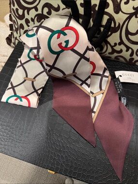 NEW GG 100% Silk Twillie Scarf Tie
